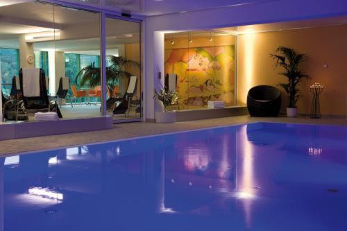 Hotel Pfalzblick Dahn Bagian luar foto